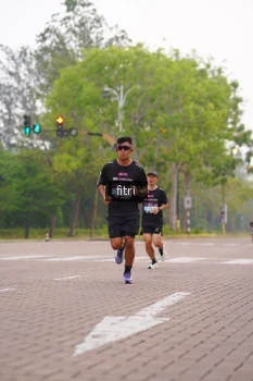 Runner Photo 3293720