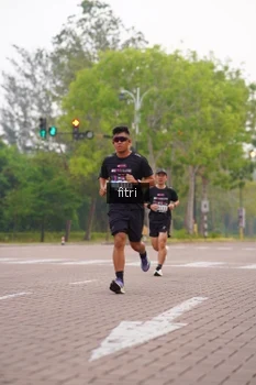 Runner Photo 3293727