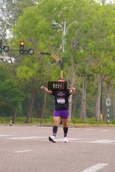 Runner Photo 3293863