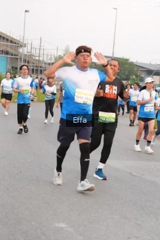 Runner Photo 3294036