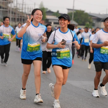 Runner Photo 3294202