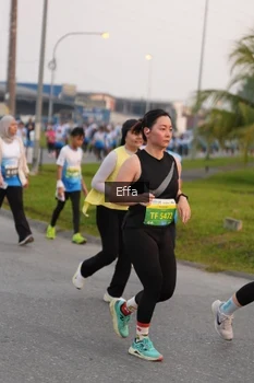 Runner Photo 3294377