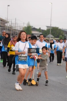 Runner Photo 3294879