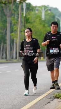 Runner Photo 3294900