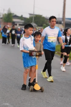 Runner Photo 3294905
