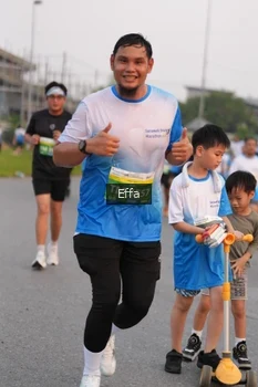 Runner Photo 3294913