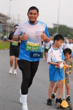 Runner Photo 3294932