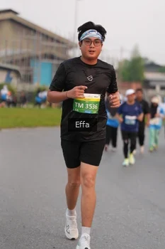 Runner Photo 3294975