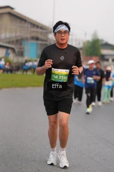 Runner Photo 3295066