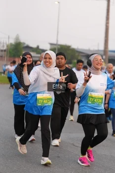 Runner Photo 3295108