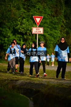 Runner Photo 3295242