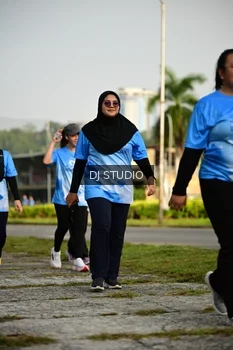 Runner Photo 3295516
