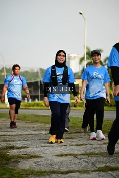 Runner Photo 3295599