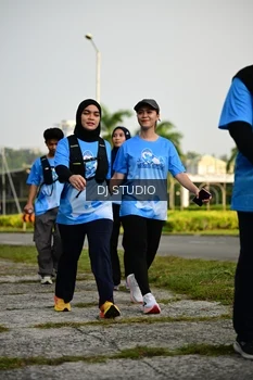 Runner Photo 3295649