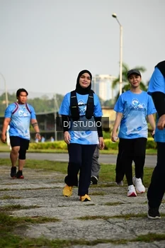 Runner Photo 3295810