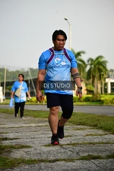 Runner Photo 3295946