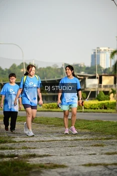 Runner Photo 3296004