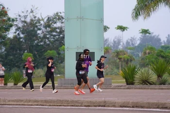 Runner Photo 3296971