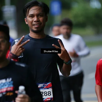 Runner Photo 32972
