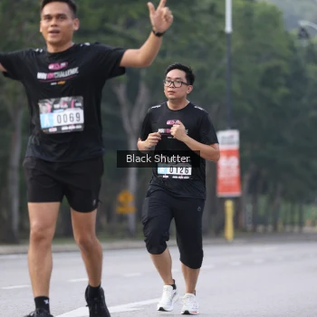 Runner Photo 3298201