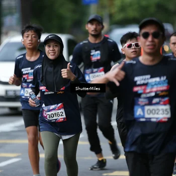 Runner Photo 32986