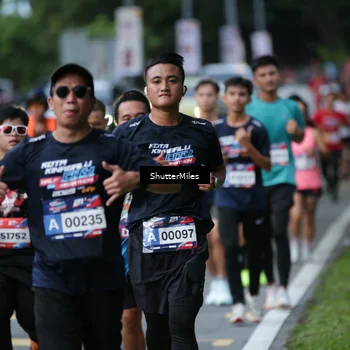 Runner Photo 32992