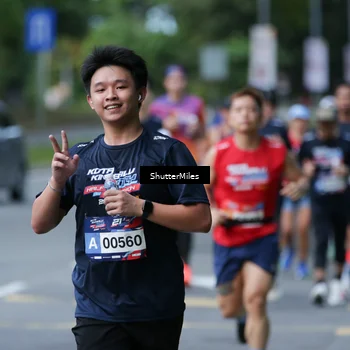 Runner Photo 33003