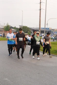 Runner Photo 3300899