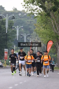 Runner Photo 3301404