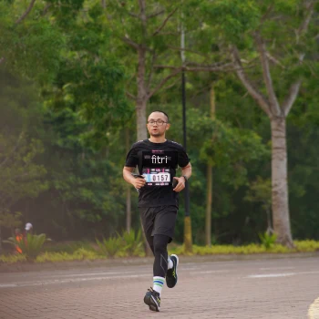 Runner Photo 3302269
