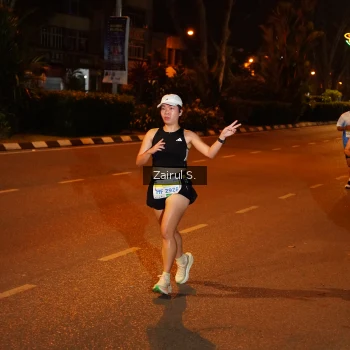 Runner Photo 3303703