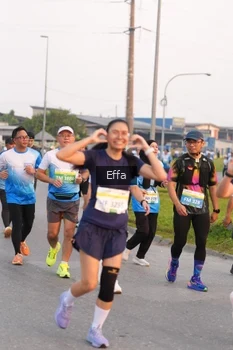 Runner Photo 3304114