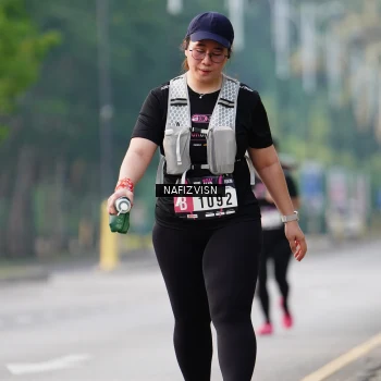 Runner Photo 3304999