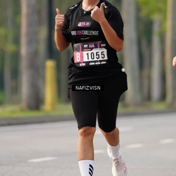 Runner Photo 3305035