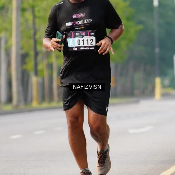 Runner Photo 3305192