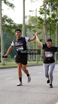 Runner Photo 3305897