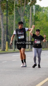 Runner Photo 3305924