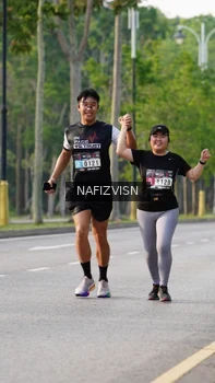 Runner Photo 3305960