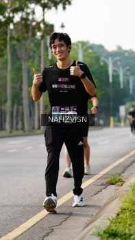 Runner Photo 3306002