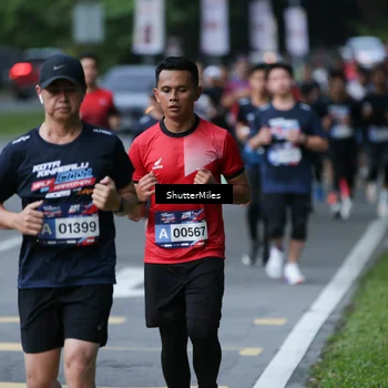 Runner Photo 33062