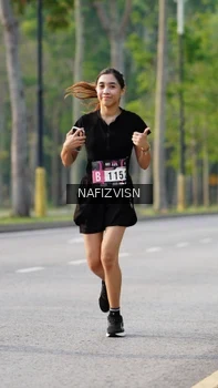 Runner Photo 3306216