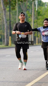 Runner Photo 3306264