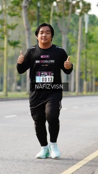 Runner Photo 3306273