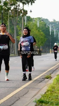 Runner Photo 3306332