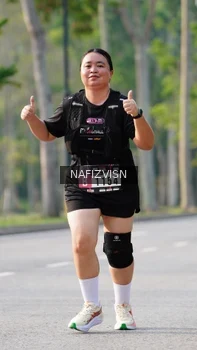 Runner Photo 3306465