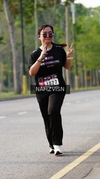 Runner Photo 3306779