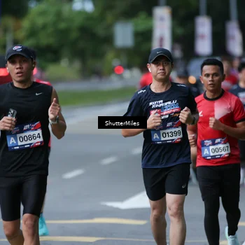 Runner Photo 33068