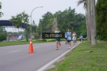 Runner Photo 3306802
