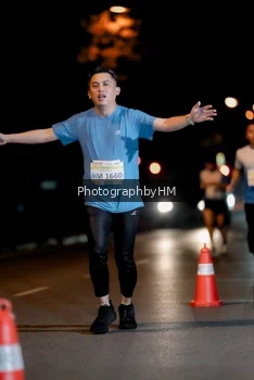 Runner Photo 3306836