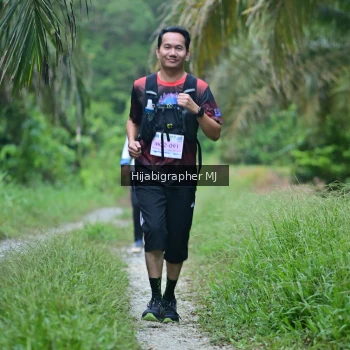 Runner Photo 33073